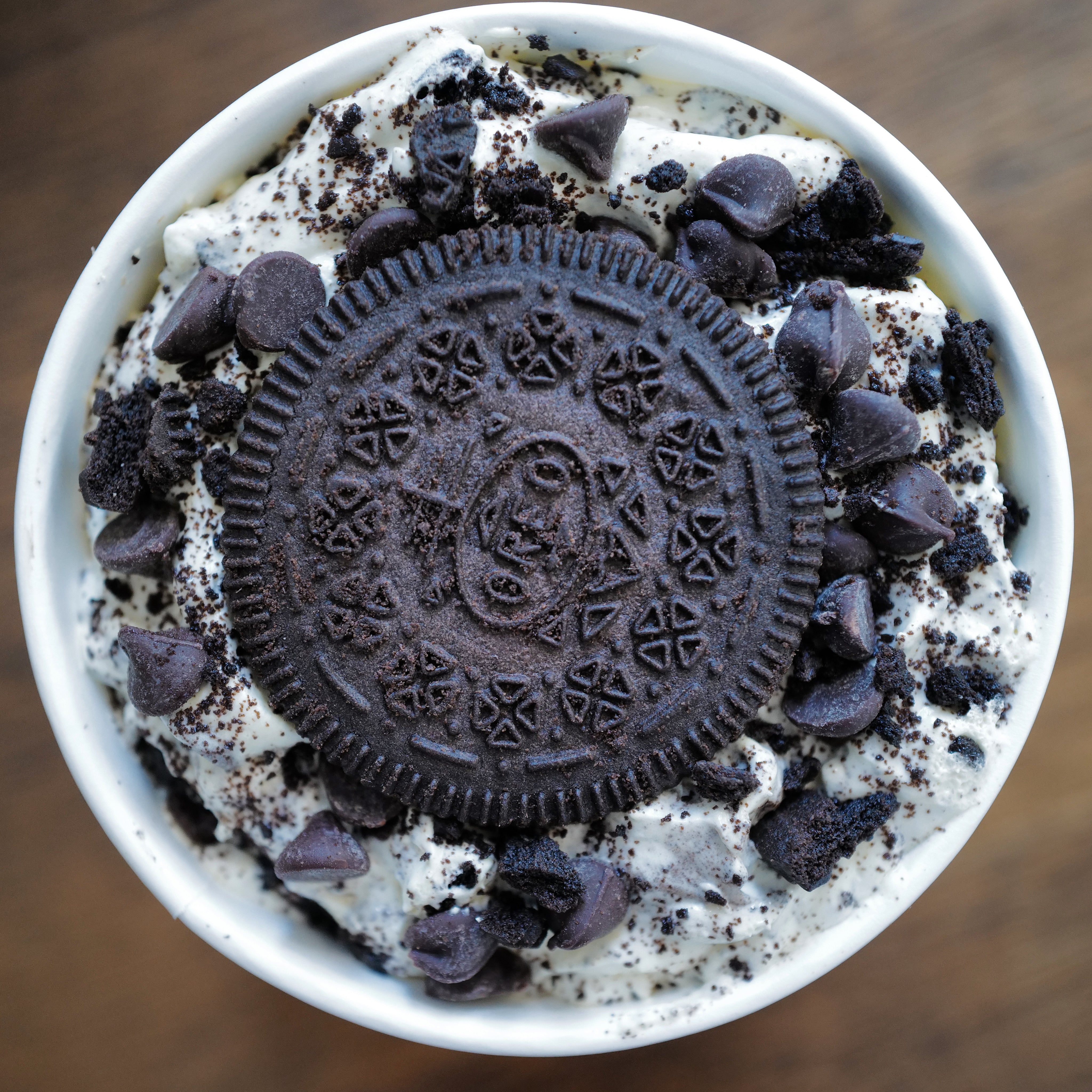 VANILLA OREO CHOCOLATE CHIP PUDDING